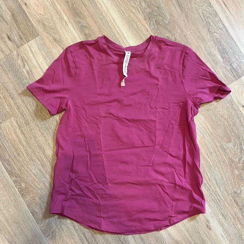 Lululemon Love Tee Size 6 Pink Lychee